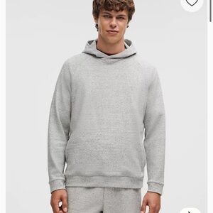 Men's Lululemon Textured Double-Knit Cotton Heathered Gray Crewneck